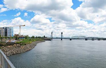 Vancouver-waterfront-pier